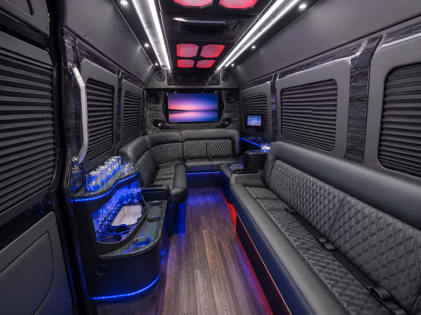 apopka airport transportation onboard seating
