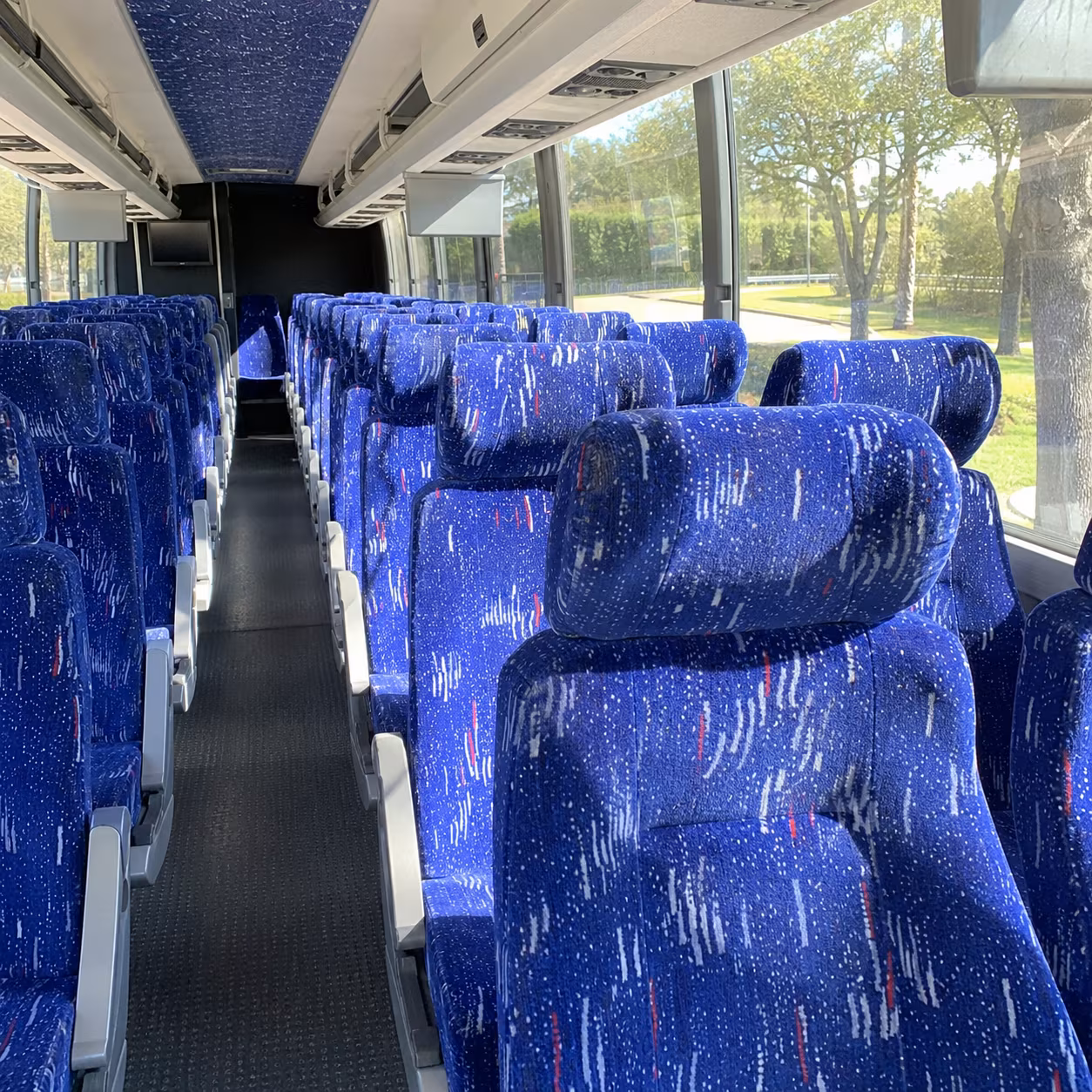 apopka bus rental service area