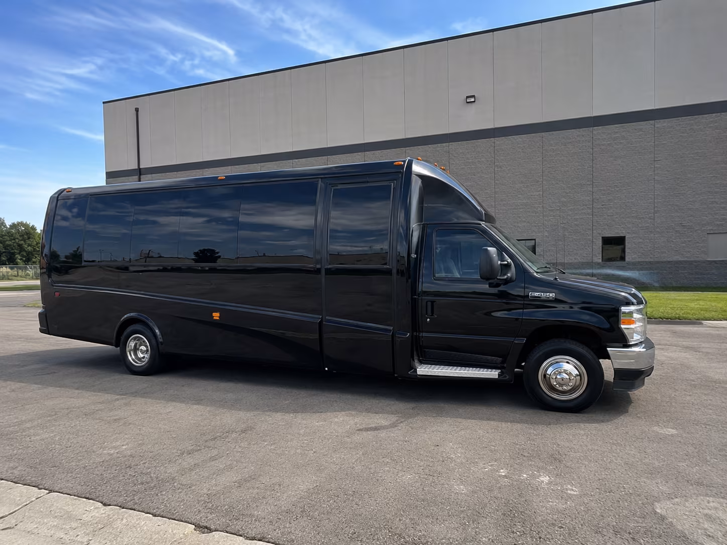 apopkacharterbuscompany com is the easiest way to find sporting event transportation in apopka florida