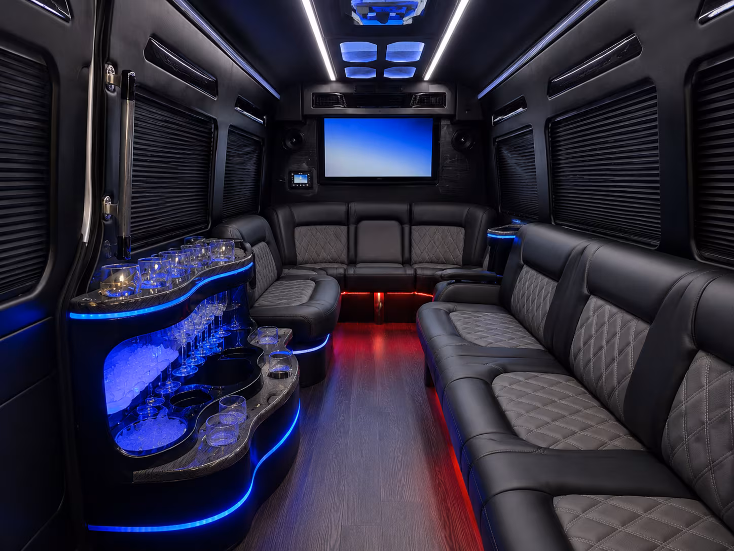 apopkacharterbuscompany com makes finding prom and homecoming transportation in apopka fast and easy