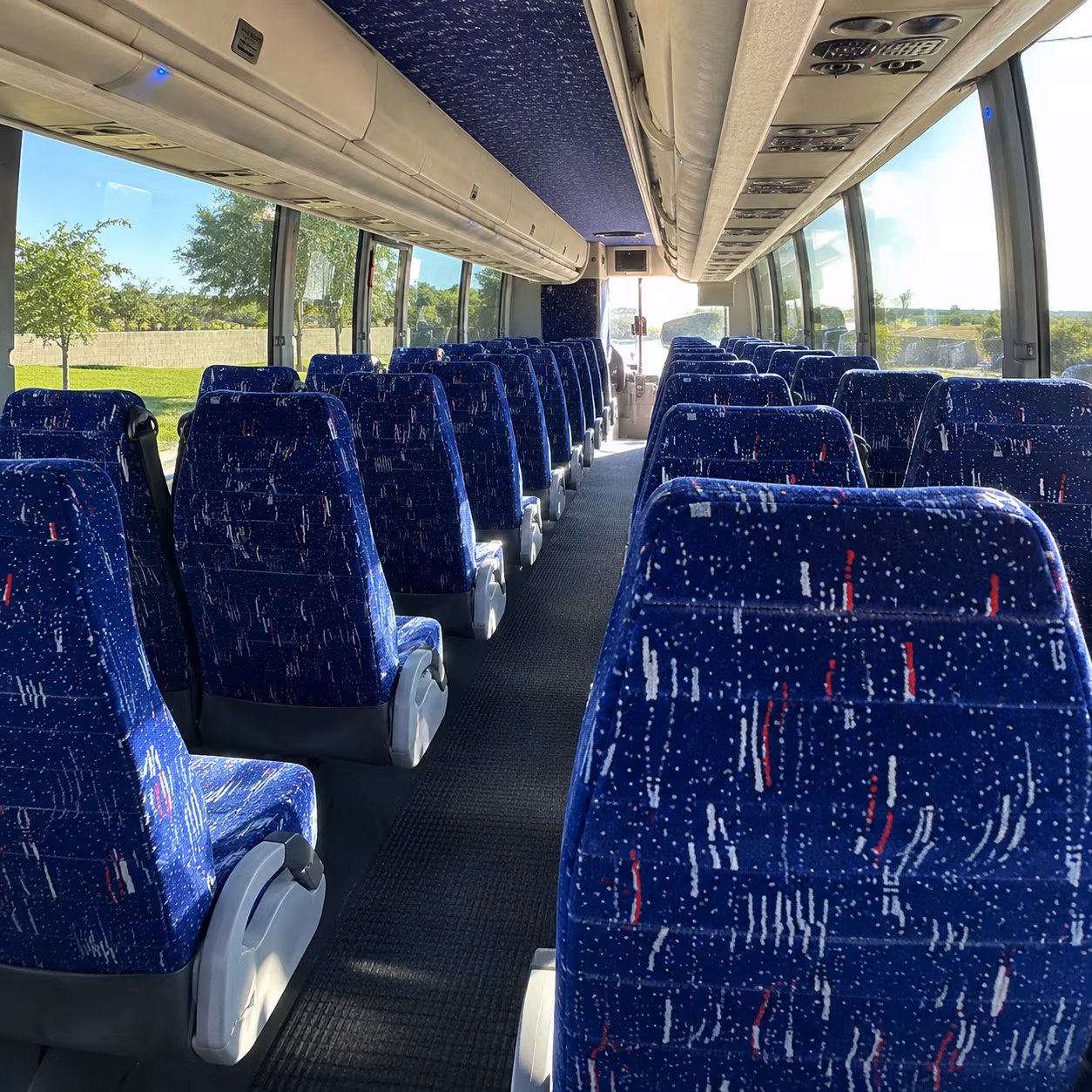 booking a bus to orlando theme parks from apopka has never been simpler