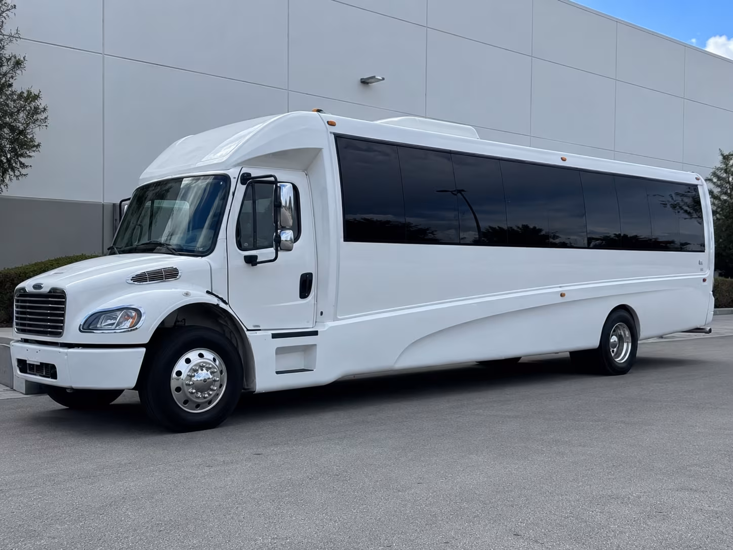 clermont private event group bus rentals in clermont