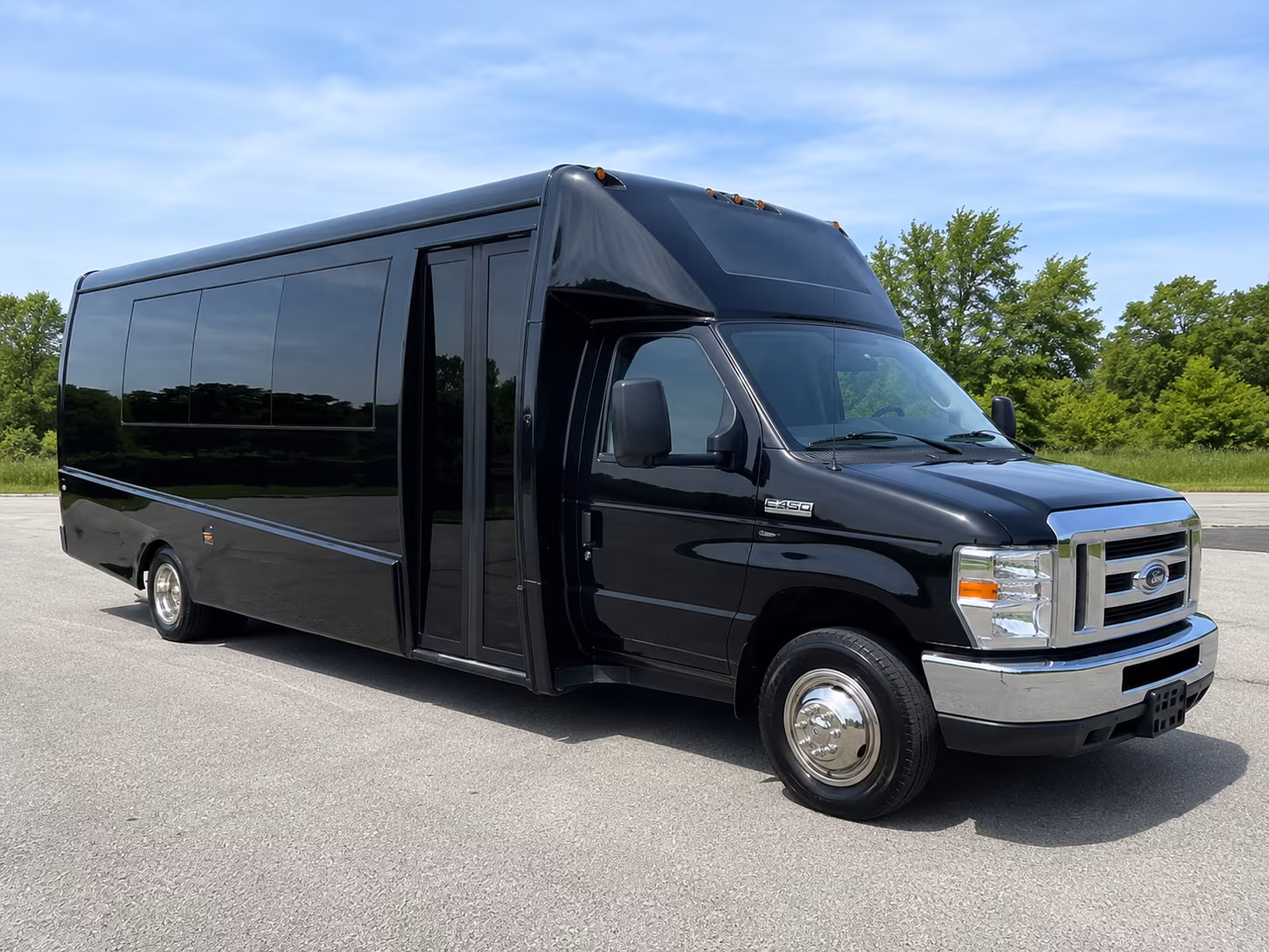 oviedo employee shuttle bus services
