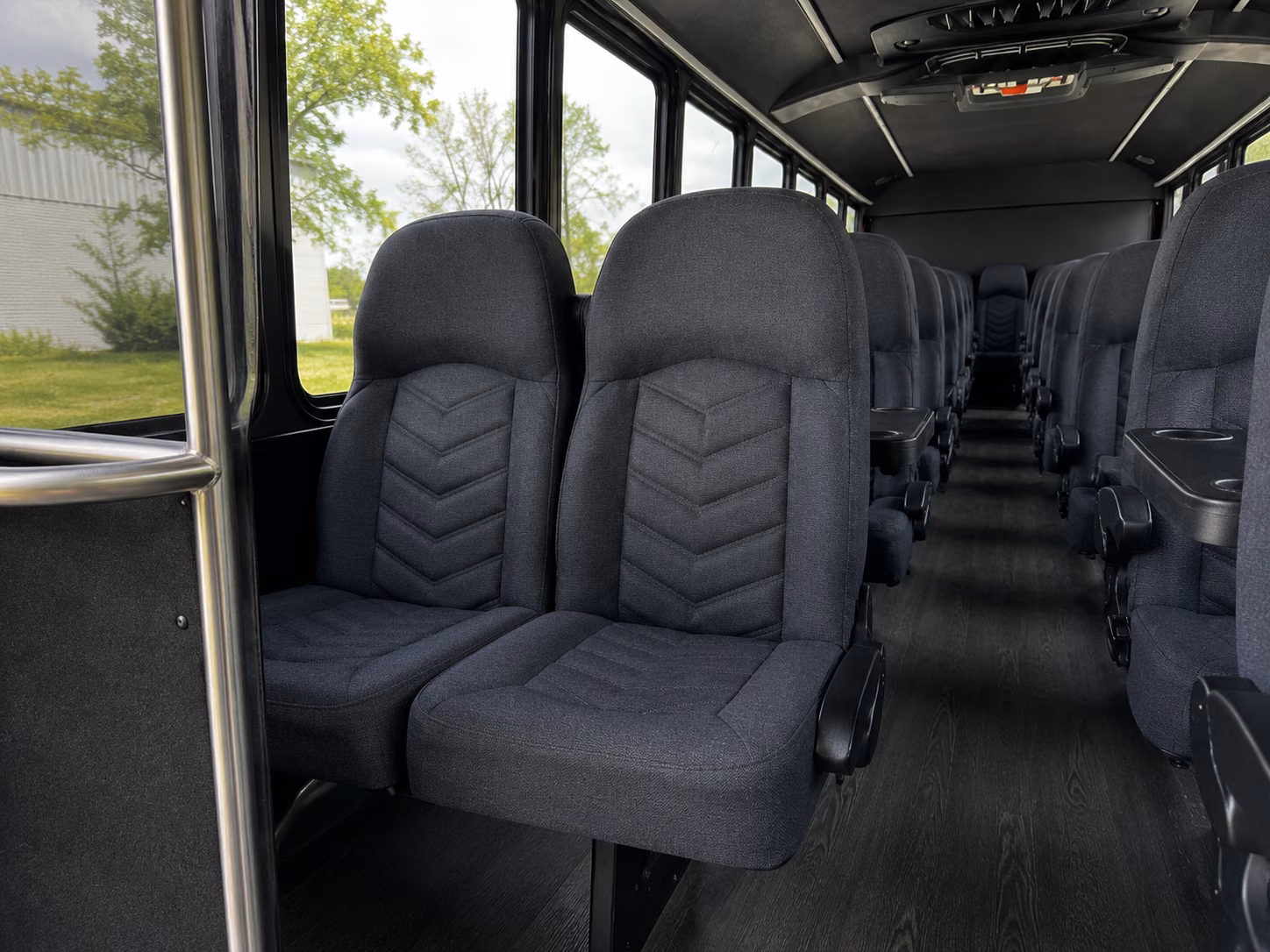 st cloud comfortable charter bus rentals for st cloud church groups